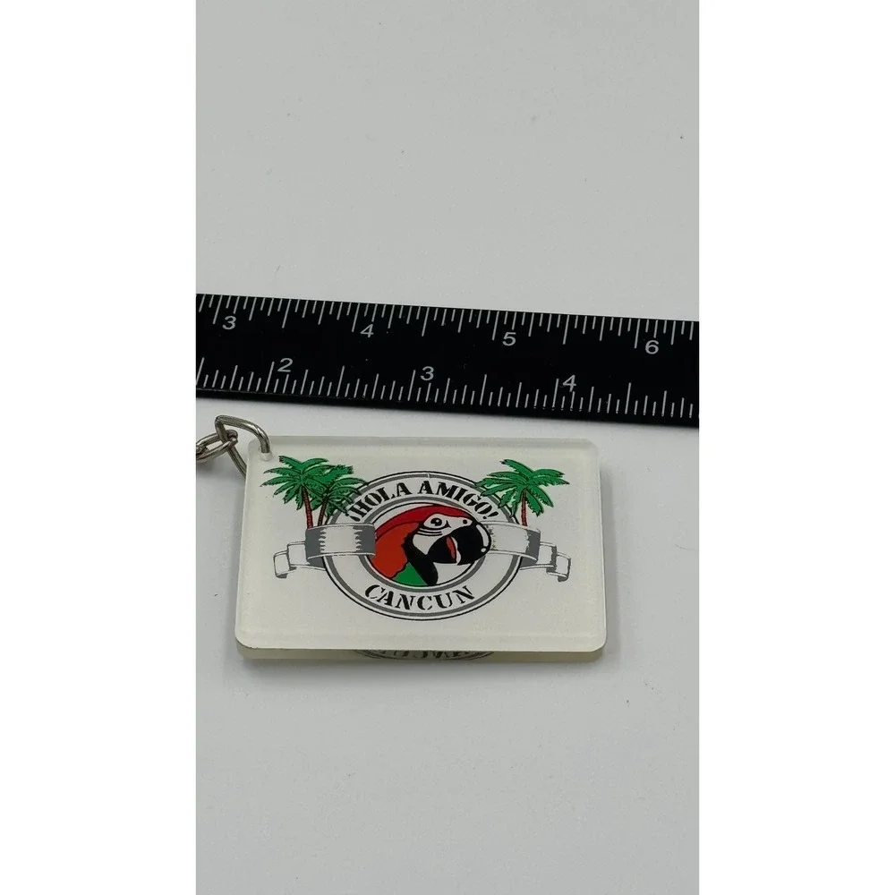 Vintage‎ Hola Amigo Cancun Keychain Macaw Parrot Palm Tropical Souvenir Mexico